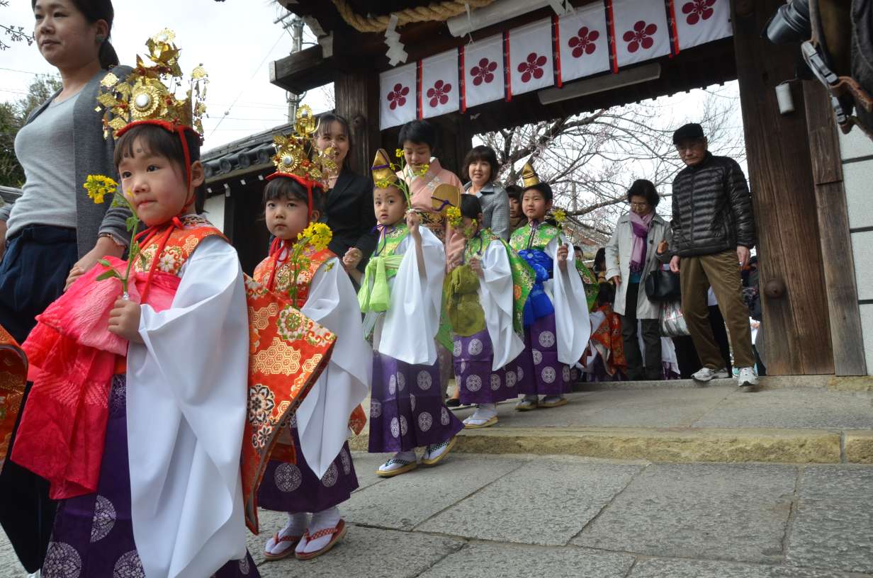 道明寺天満宮 菜種御供（なたねごくう）へ - お祭り評論家 山本